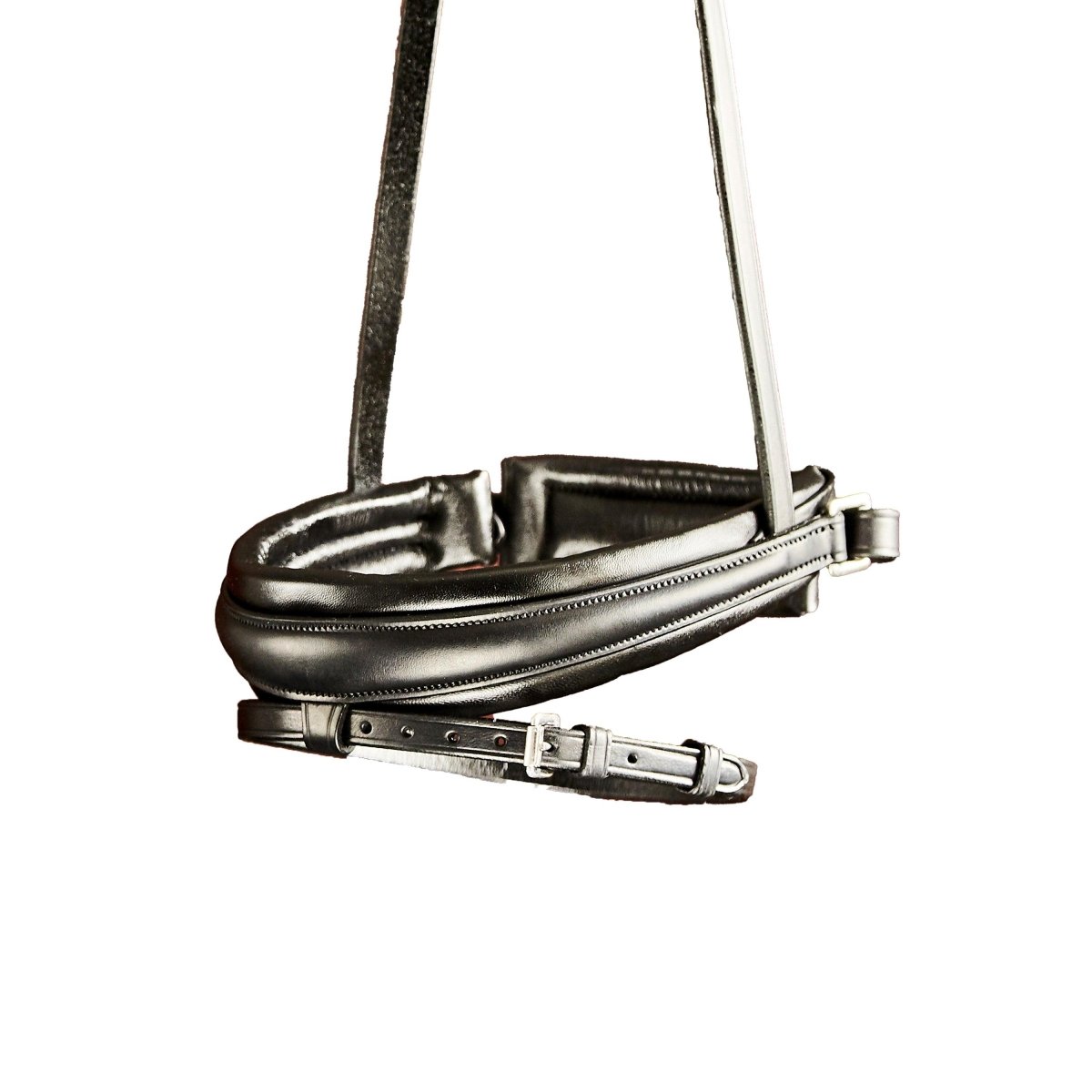 Finesse Bridles Cayenne Trense  Flad M  Bredt Næsebånd   Sort Sort Sølv